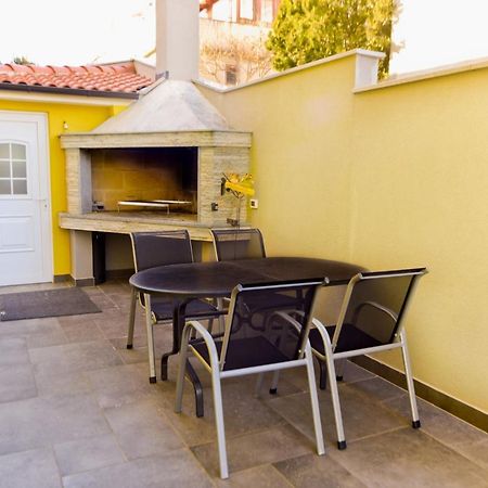 Apartments Bosankic Pula Exterior photo
